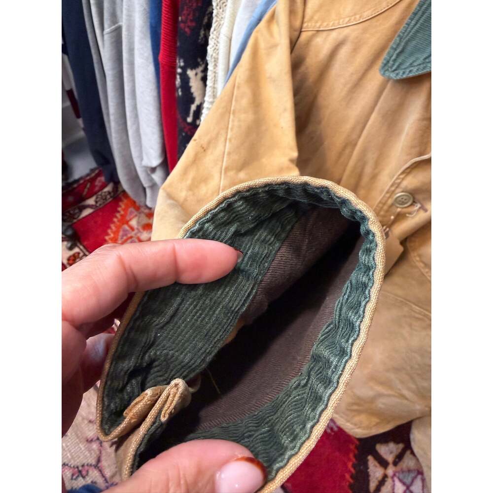 Vintage L.L. Bean Field Jacket Distressed Canvas Size 40 PTP 23 Fits like Large - Picture 5 of 9
